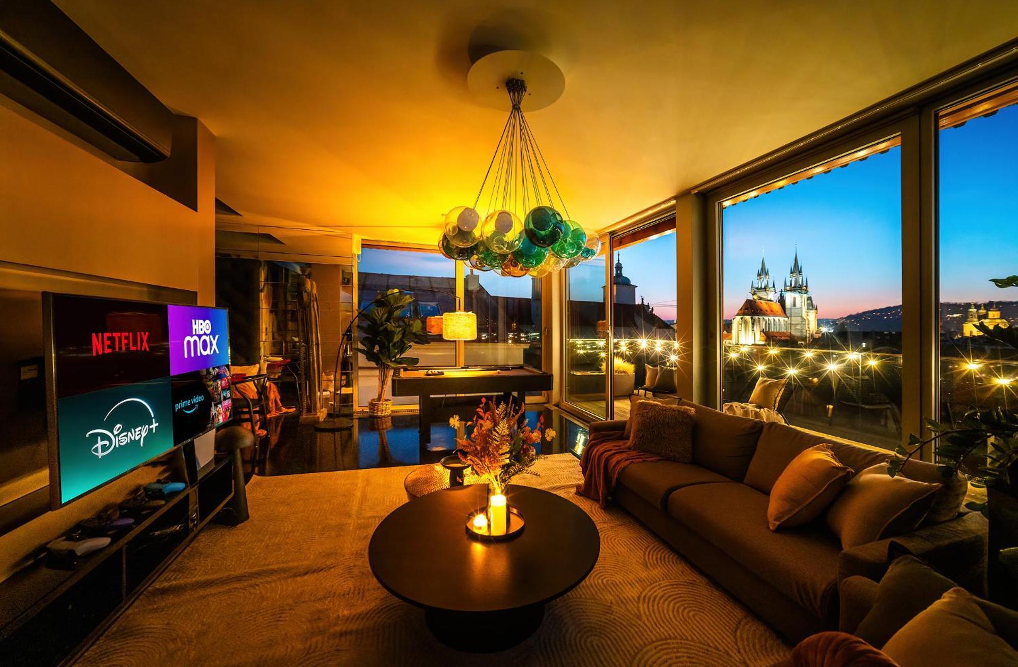 Billionaires Boutique Residence & Premium Suites, Old Town Прага Екстериор снимка
