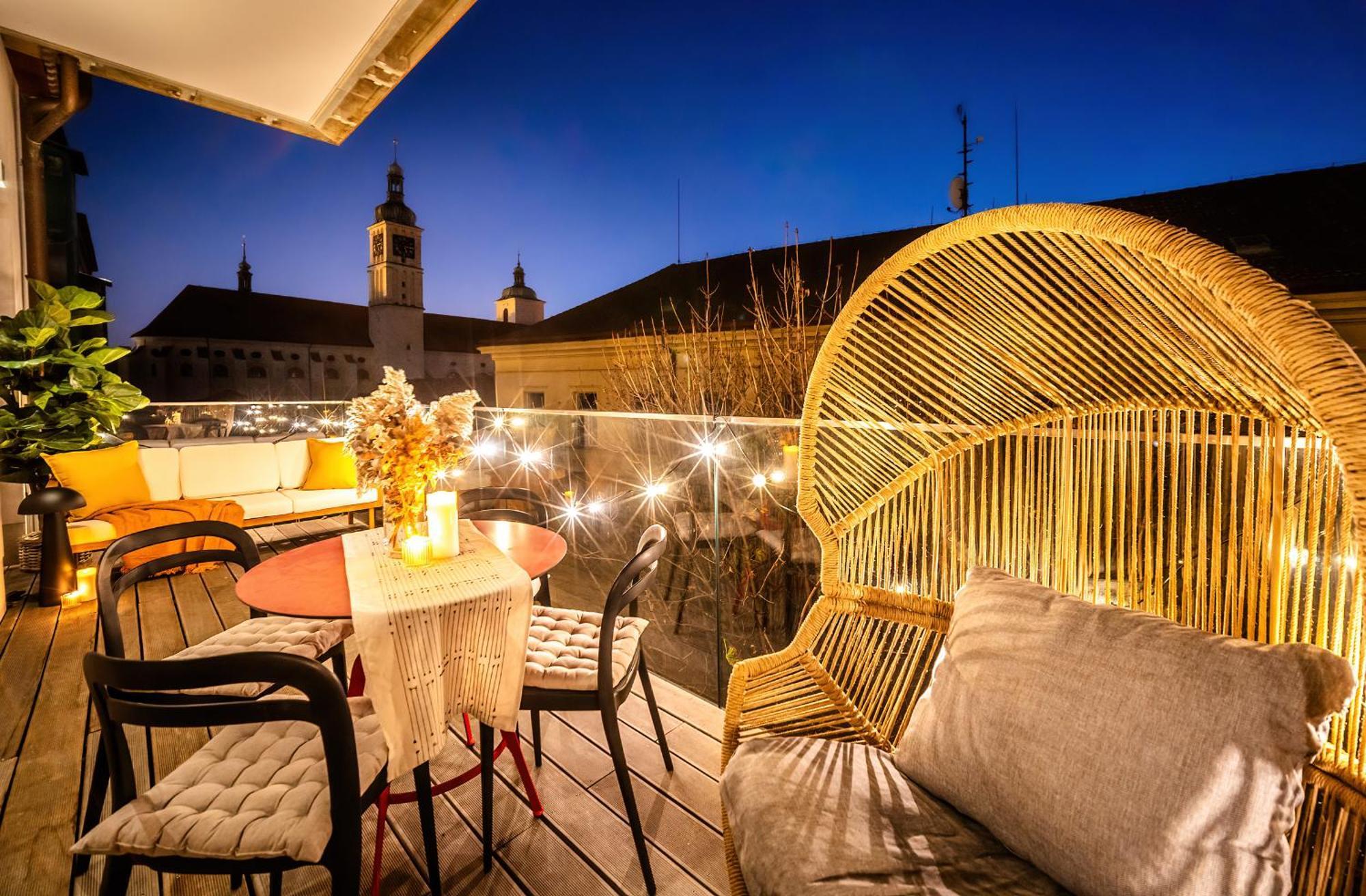 Billionaires Boutique Residence & Premium Suites, Old Town Прага Екстериор снимка