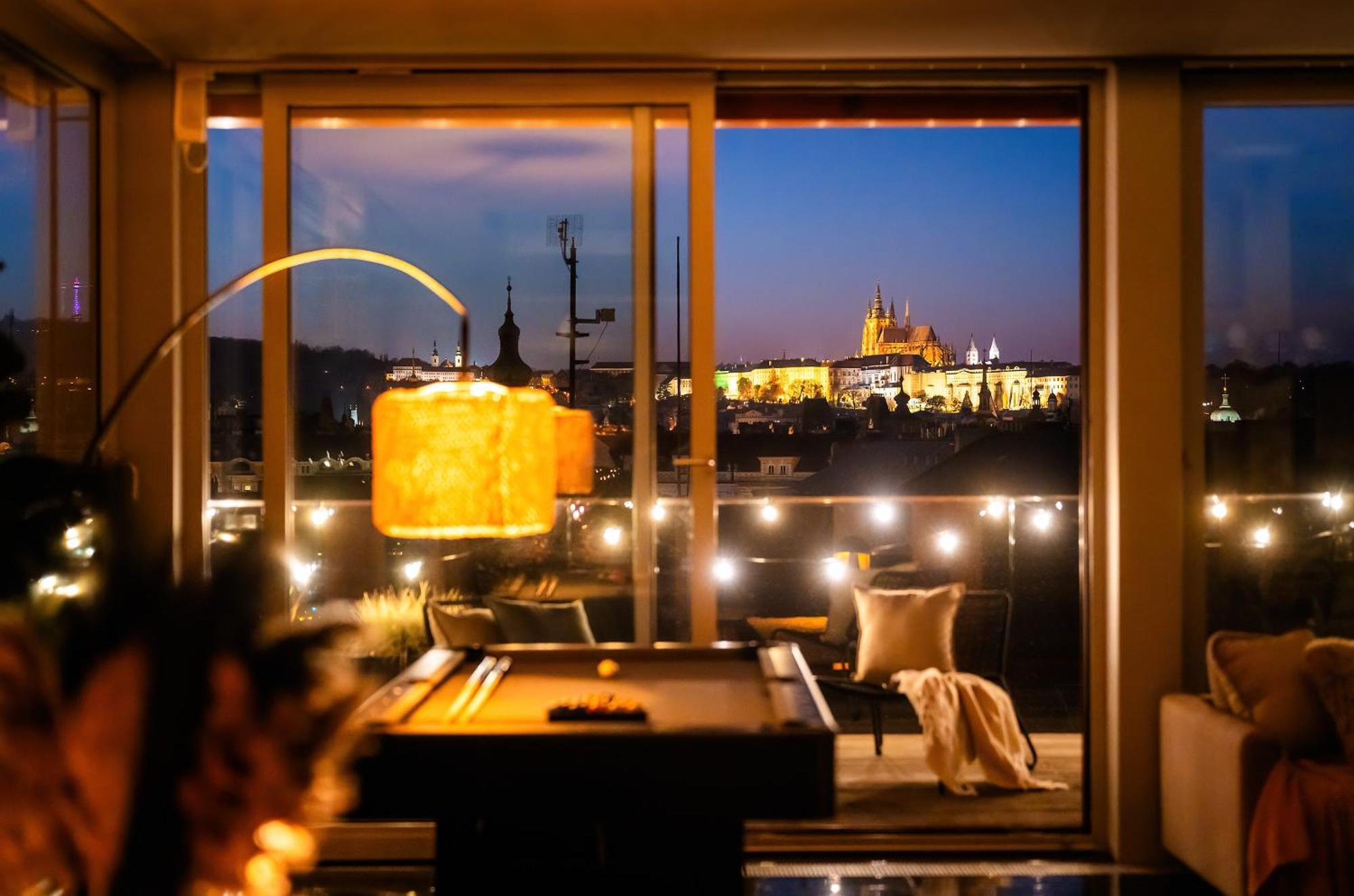 Billionaires Boutique Residence & Premium Suites, Old Town Прага Екстериор снимка